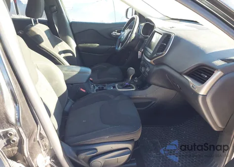 2016 Jeep Cherokee Latitude из США, поврежденный, VIN 1C4PJMCS8GW262470